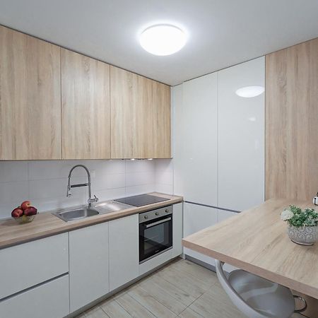 Apartman Franko - Self Check In Осиек Екстериор снимка